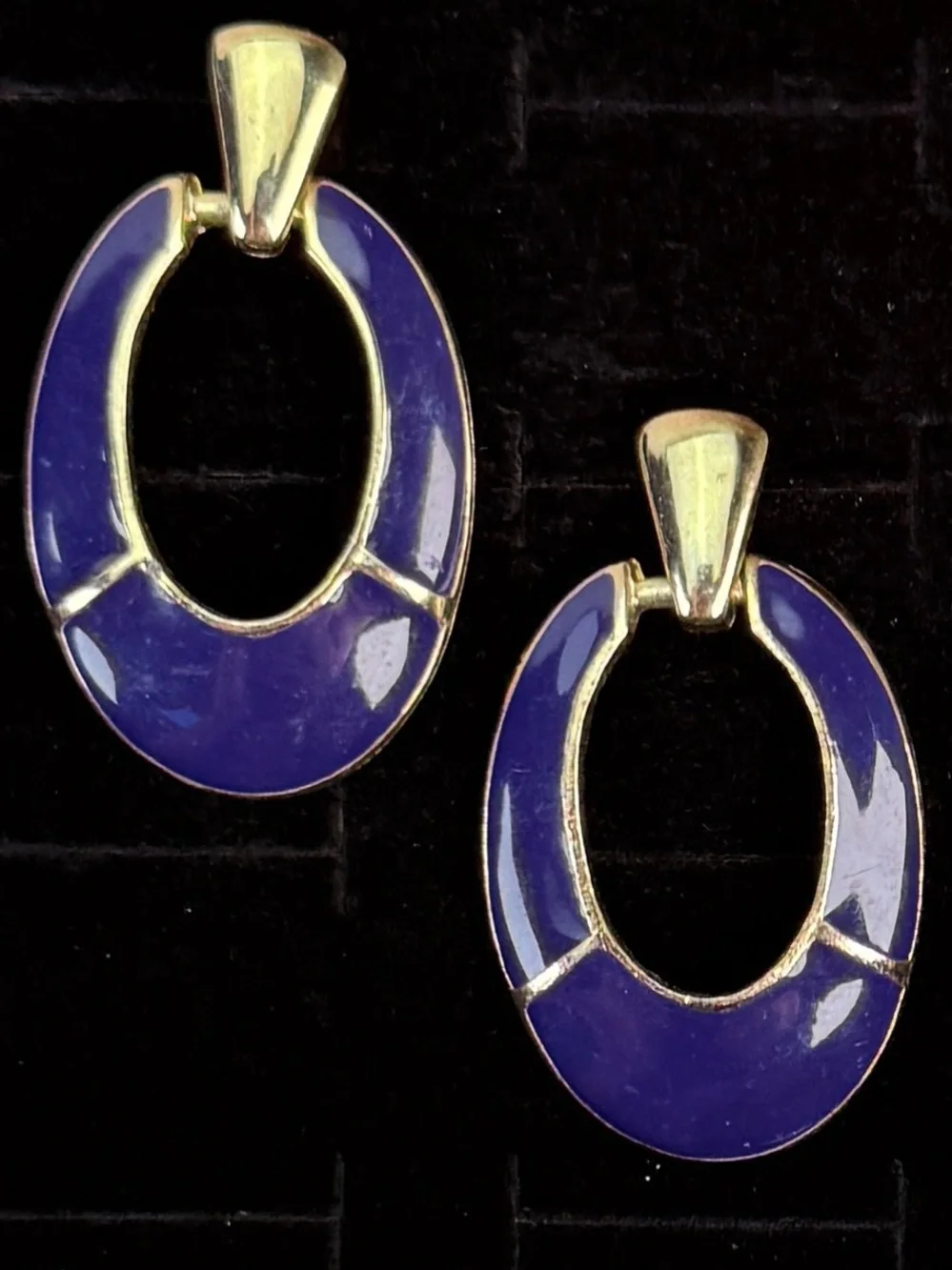 Vintage Goldtone and Purple Bluish enamel pierced Earrings